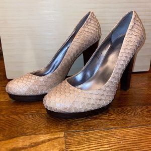Calvin Klein Peach Snake Skin Platform Heel women shoes size 11